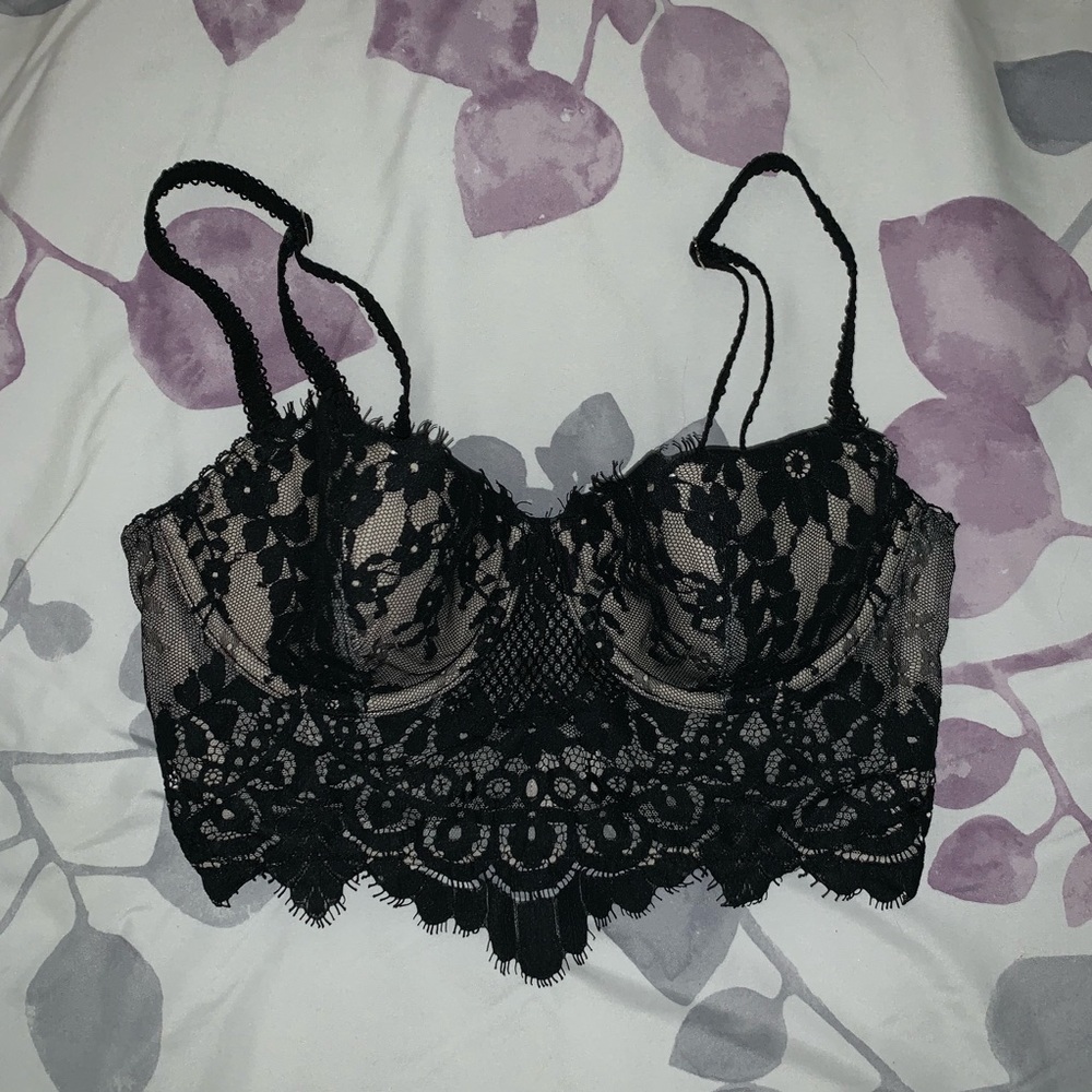 Victoria’s Secret Lace Bra/Bralette